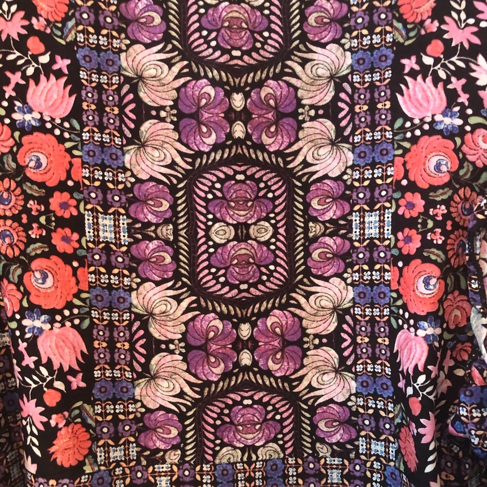 JAASE Blouse Multi-color - Picture 10 of 10